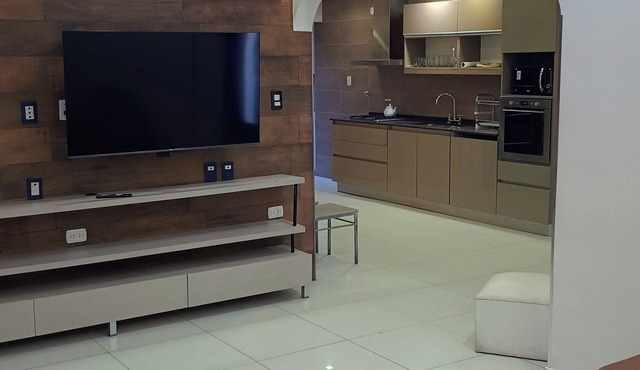 Departamento Planta Baja 2 Dormitorios Excelente Zona muy Tranquila en Capital