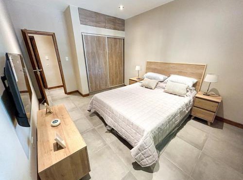 Dorrego House - House w Swimming Pool and Excellent Location