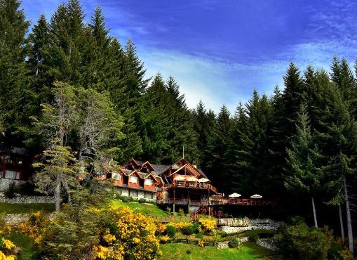 Dos Bahias Lake Resort