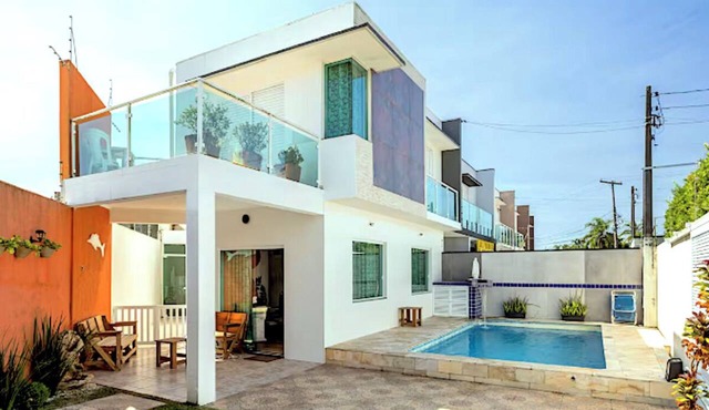 Dream House (Beach) - With Pool, BBQ and Pizza Oven.