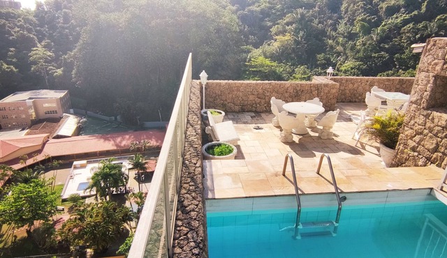 Duplex penthouse, ''foot in the sand'', Asturias- Guarujá in Guaarujá