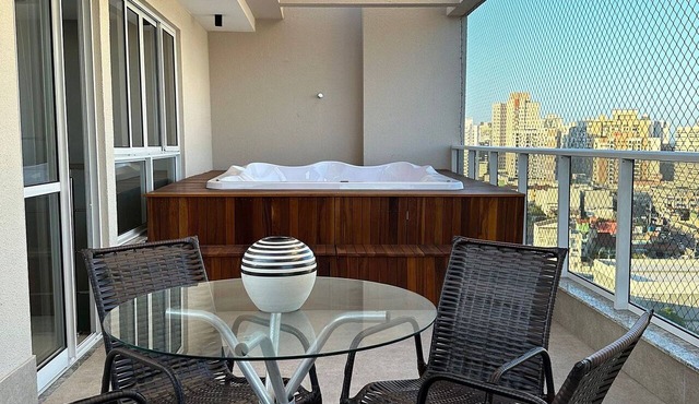 Duplex Penthouse with Jacuzzi and Private BBQ in Vila Velha