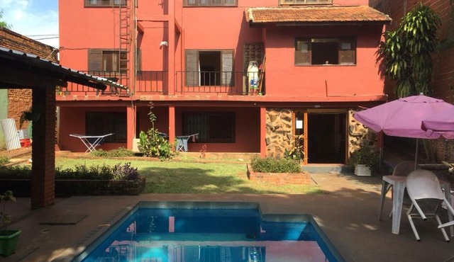 El Guembe Suites