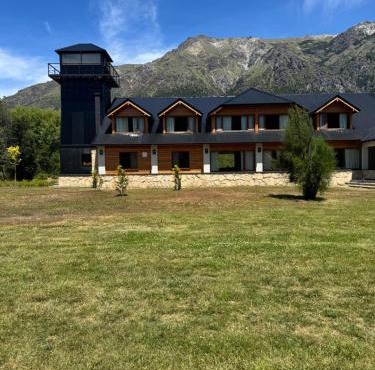 El Pedregoso Flights & Lodge
