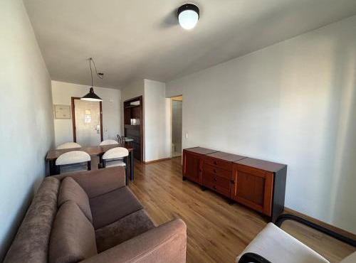 ENB1098 - Centro de SBC, com AC em um Flat hotel para até 3 pp