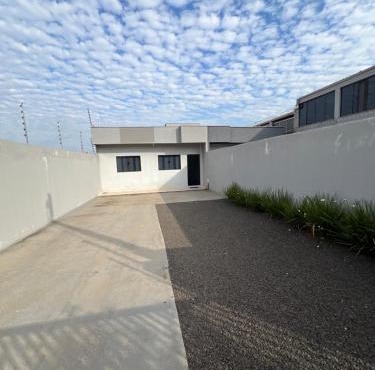Espaço inteiro Ana in Londrina