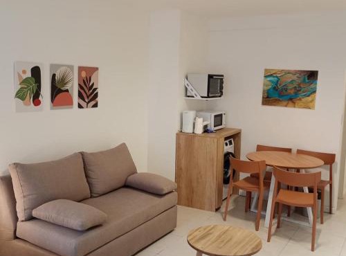 Excelente departamento céntrico cerca de todo