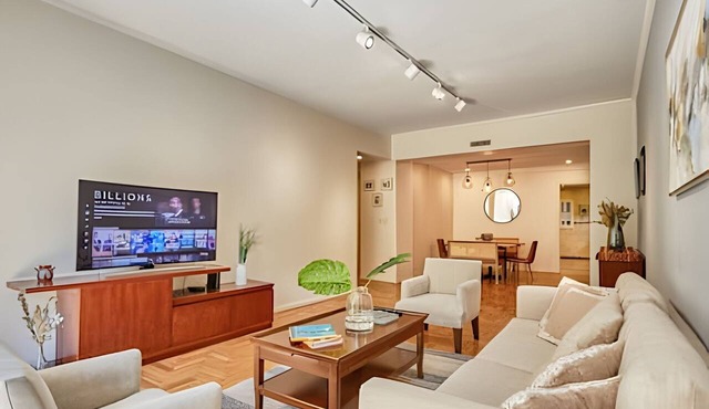 Family 3BR Apartment in Best of Recoleta