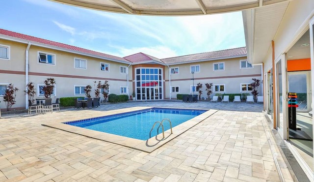 Family-Friendly Stay | Free Breakfast & Pool | Near Jardim Botânico in São Paulo