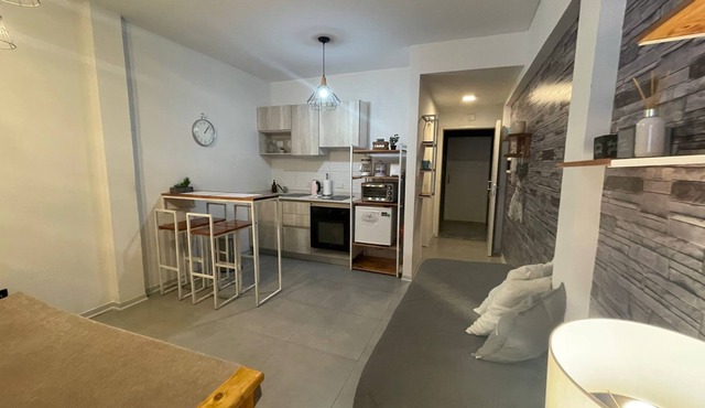Flat 10 in Escalada spacious and bright / with pool