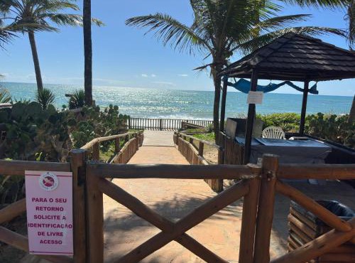Flat 4 Quartos Térreo Pé na Areia, Piscina e Mar, Summer House Genipabu, Guarajuba