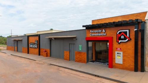 Flat & Hotel Executive in Confresa