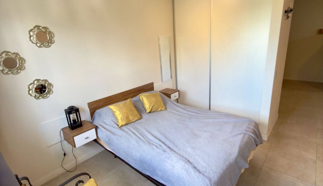 Flores: Premium flat very near Avellaneda Market!