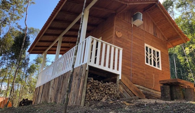 Grandma Sonia's Farm Cabins. Cabana Alegria.