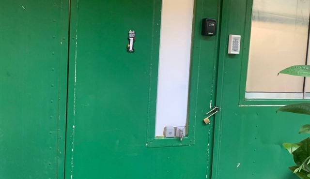 Green Container Studio, Capacity 2 Guests, Lapa