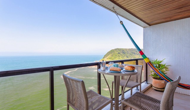 Guaruja Cobertura com vista o mare and private swimming pool