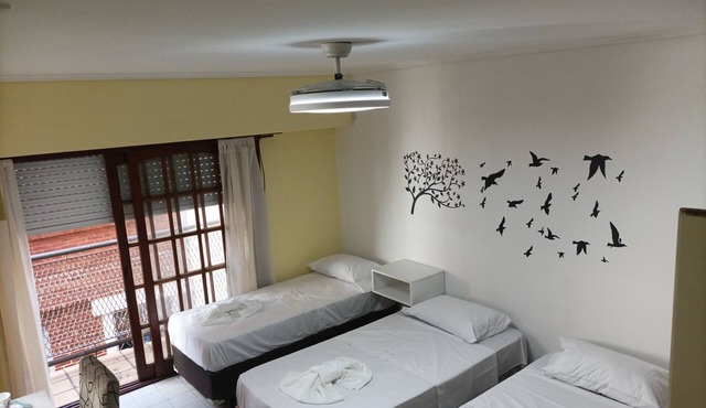 Habitación doble o triple en residencia en el corazón de la Boca Buenos Aires