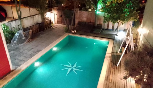 Habitación en villa neo victoriana con piscina