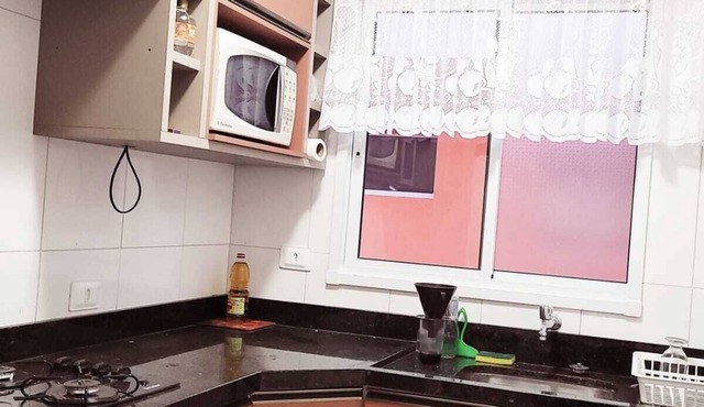 HBH07 - Apartment in Indaiá, 100m from the sea. Wi-fi, TV, Equipped Kitchen, Ideal for Families
