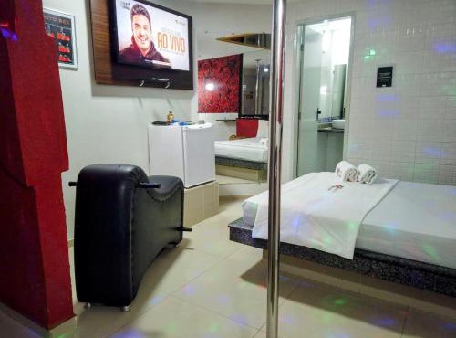 Henry's Motel