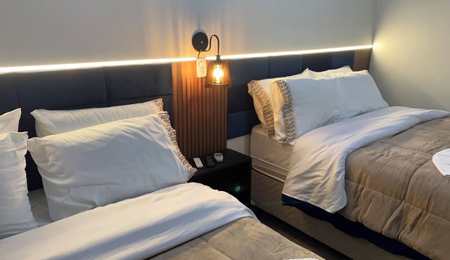 HG-102-Suite Inn