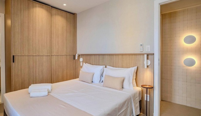 High floor apartment near Barra Beach