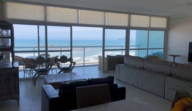 HIGH STANDARD APARTMENT FACING THE SEA