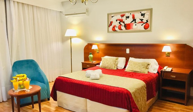 Hostal Del Sol Spa