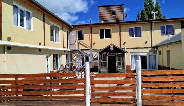 Hostel Elal