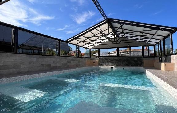 Hotel Algarrobo