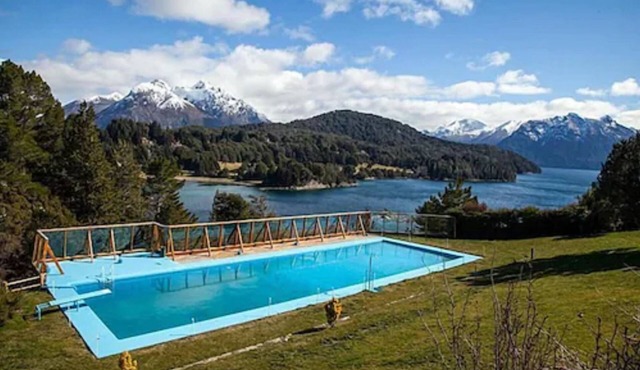Hotel Amancay