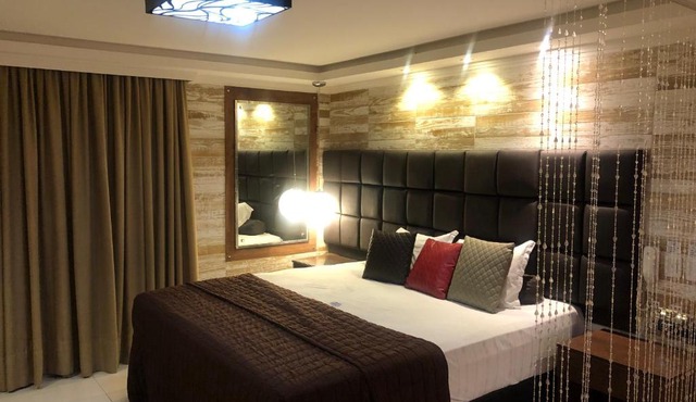HOTEL BIGSTAR