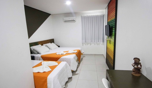 Hotel Encantos De Penedo