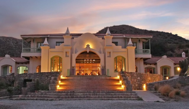 Hotel Huacalera