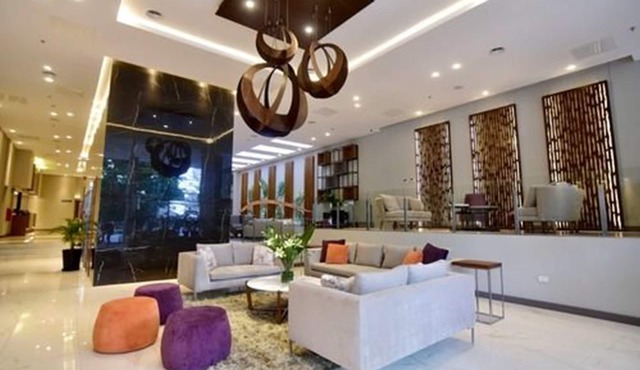 Hotel Land Plaza La Plata