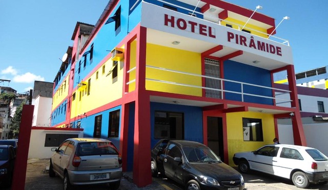 Hotel Piramide Pernambués (Adults Only)