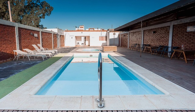 Hotel Raquelito
