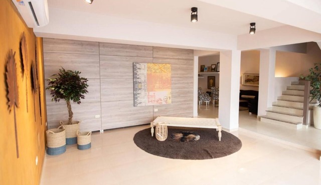 HOTEL SOLANO