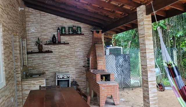 House 800M from the beautiful beach of Guaratuba Costa do sol in Bertioga