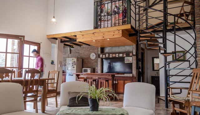 House for 6 people with pool