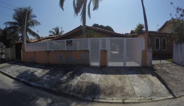 House in Caraguá with pool and barbecue