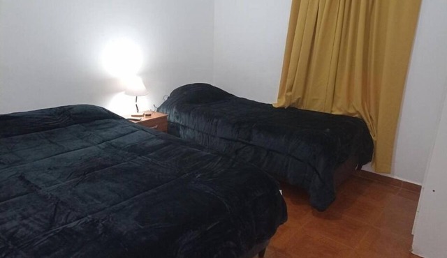 House near Santiago Capital, pets allowed. Ideal for families.