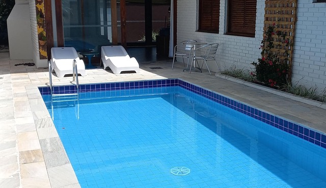 House w/pool, barbecue, 160mts from the beach, prime area, WIFI