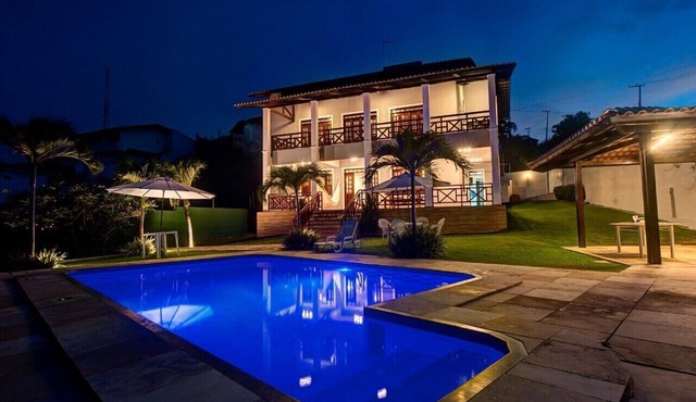 "HOUSING CEARÁ" - Super Luxury - 8 Bedrooms with AC/TV - Near BEACH PARK - Sleeps 32