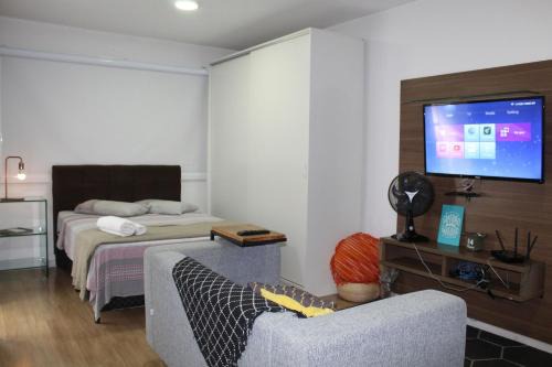 i204B- Condomínio Club, com Garagem