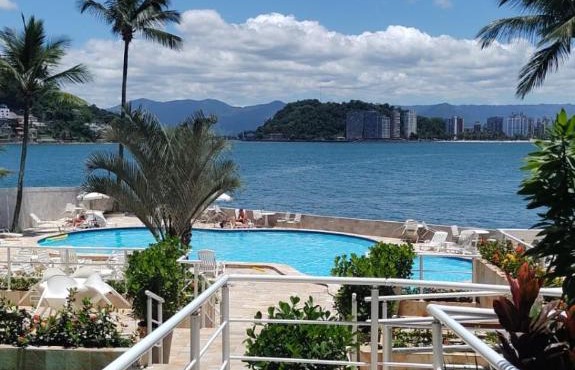 Ilha Porchat Hotel