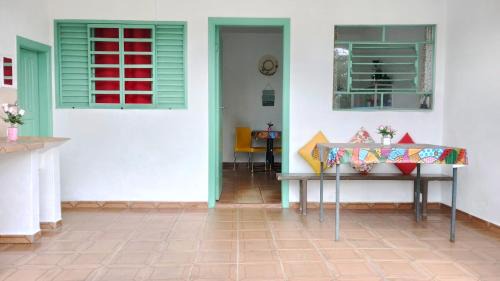 KITNET BERTIOGA - Centro - WIFI - TV - Garagem - Cozinha in Bertioga
