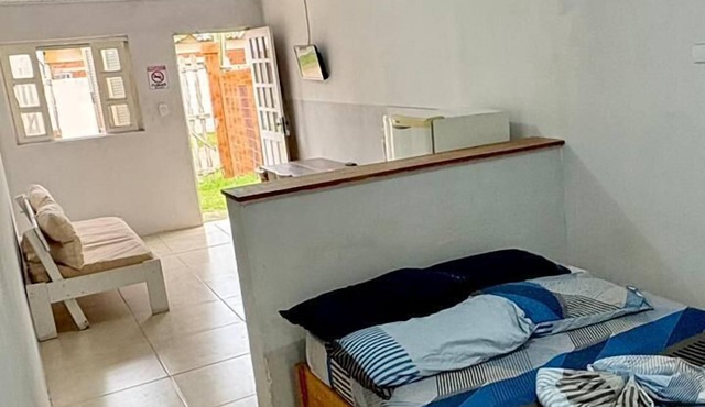 Kitnet no Cassino com Ar Condicionado