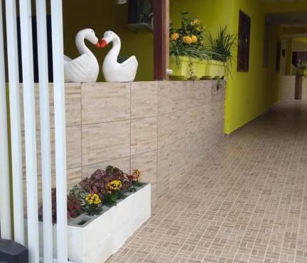 Kitnets Recanto Caiobá
