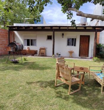 La Casita De Atras
